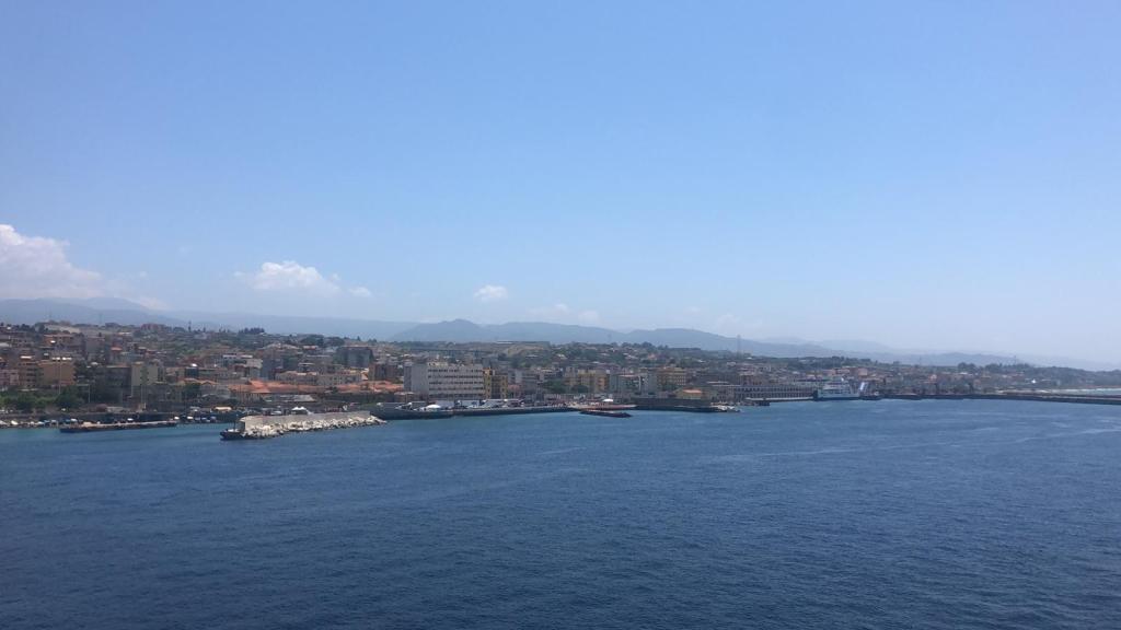 Stretto di Messina, Villa San Giovanni