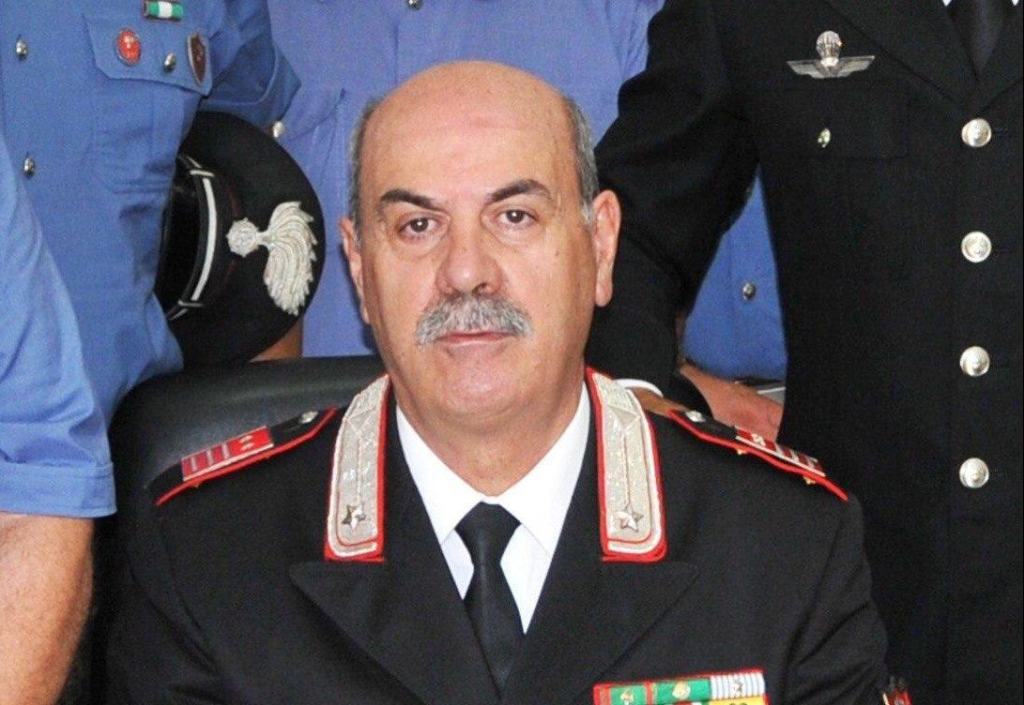 Dopo 47 anni di onorato servizio il Luogotenente Campo saluta i commilitoni