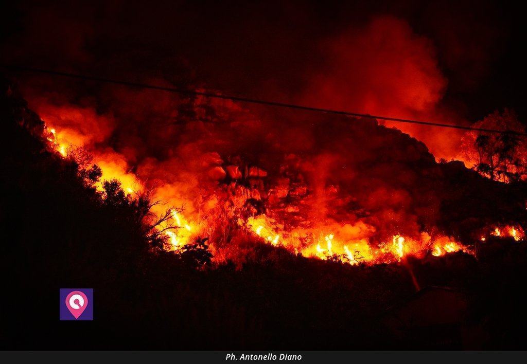 Incendi a Capo d’Armi e Riace, il sindaco Verduci: ‘Risposte immediate ai cittadini’