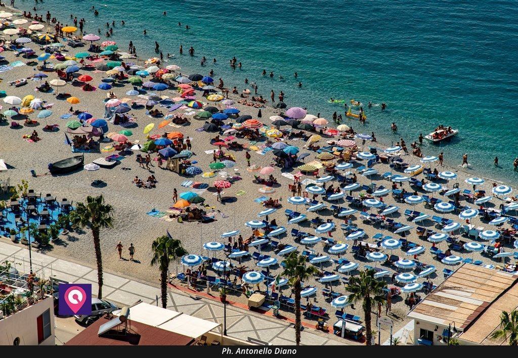 Calabria, agosto con il pienone: è boom turismo