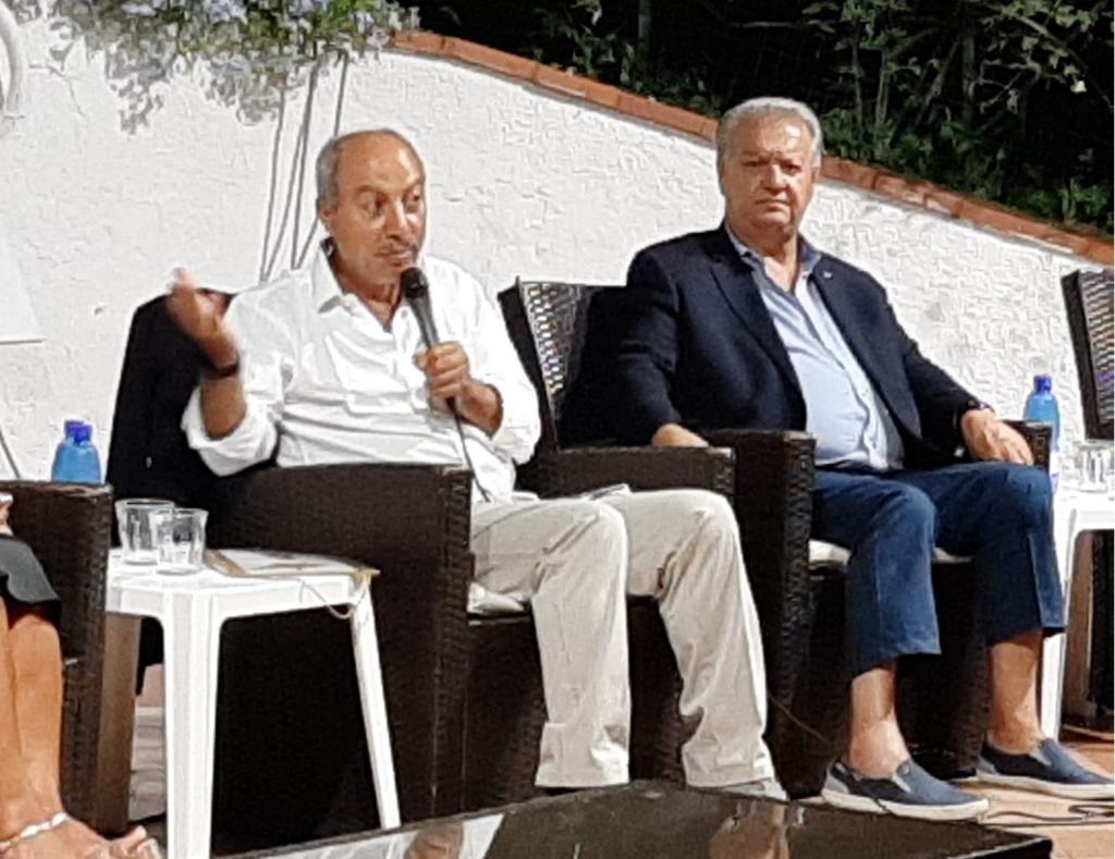 Le riflessioni di Carmine Abate ai Caffe letterari, presentato ‘l’albero della fortuna’
