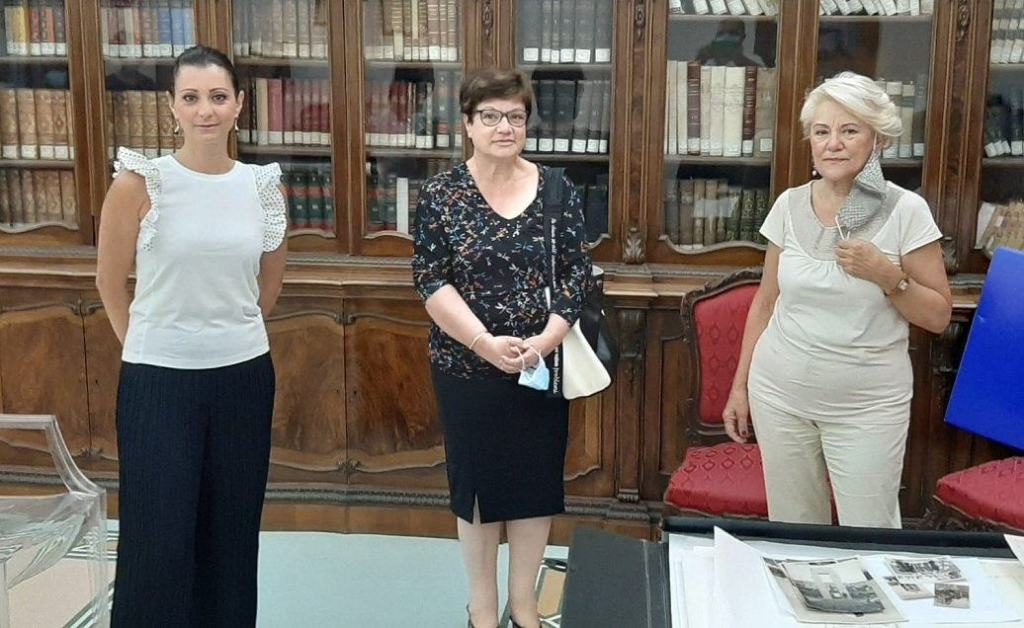 Reggio, donati alla città i disegni dei progetti e le foto d’epoca di ‘Camillo Autore’ – FOTO