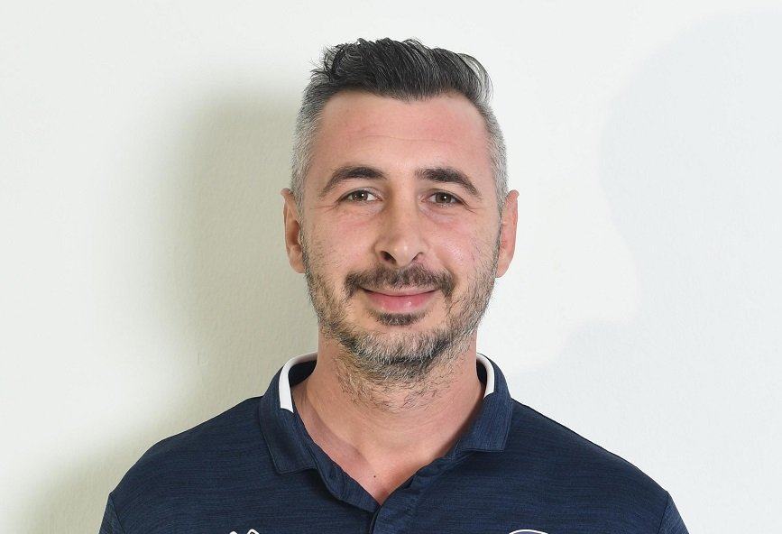 Mister Davide Monopoli confermato sulla panchina della Volley Reghion