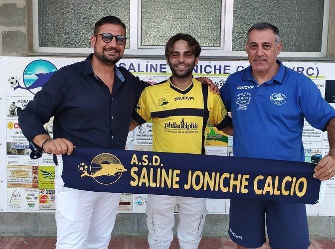 Calcio: due acquisti per il Saline Joniche. Uno, cresciuto nel settore giovanile della Reggina
