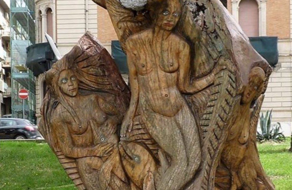 Reggio, nuova vita per l’opera ‘Le sirene dello Stretto’