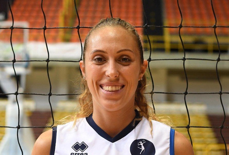 Per Stefania Papa nuova stagione in maglia Volley Reghion
