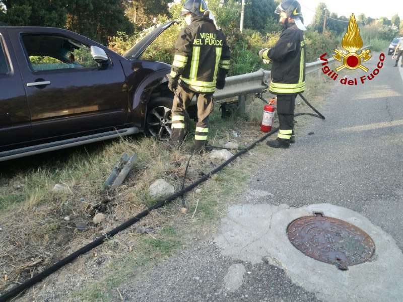 Calabria, incidente sulla ex SS 522: un ferito – FOTO