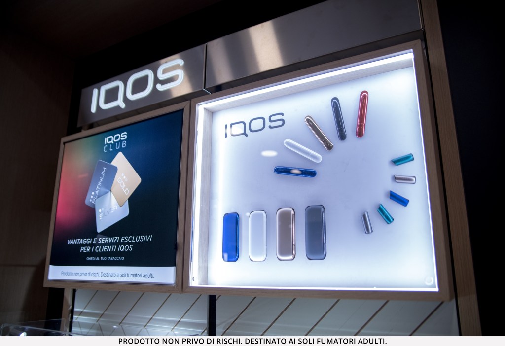 Tabacchi Bova, unico IQOS Premium Partner di Reggio Calabria – FOTO