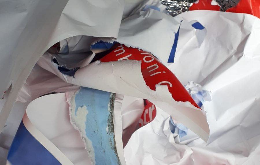 Reggio imbrattata: un altro candidato consigliere fa dietrofront sulle affissioni