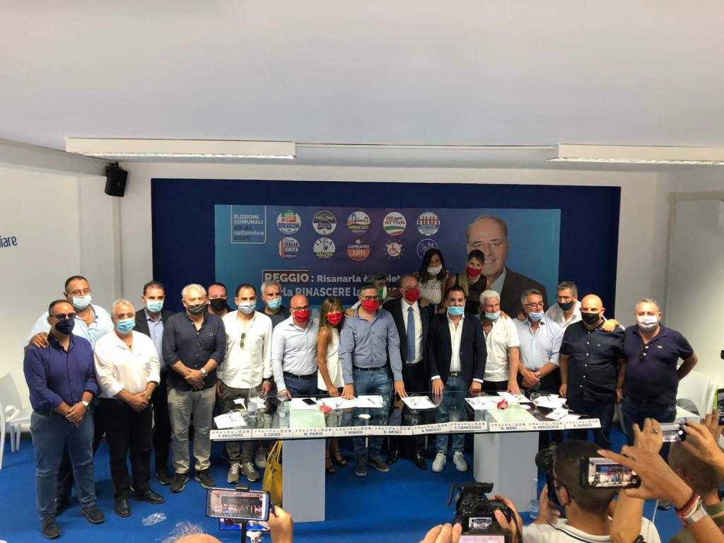 Il centrodestra unito: ‘Scuola? Famiglie reggine abbandonate. Disastro di Falcomatà’