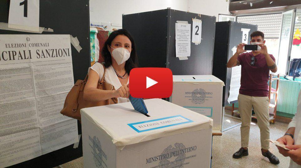 Comunali Reggio: il voto di Angela Marcianò
