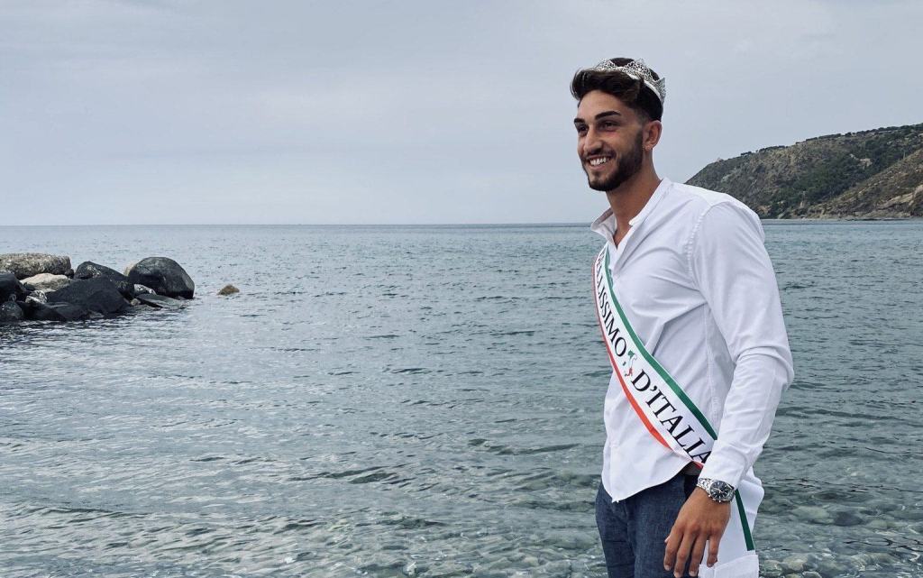 È reggino il ‘Bellissimo d’Italia 2020’ – FOTO