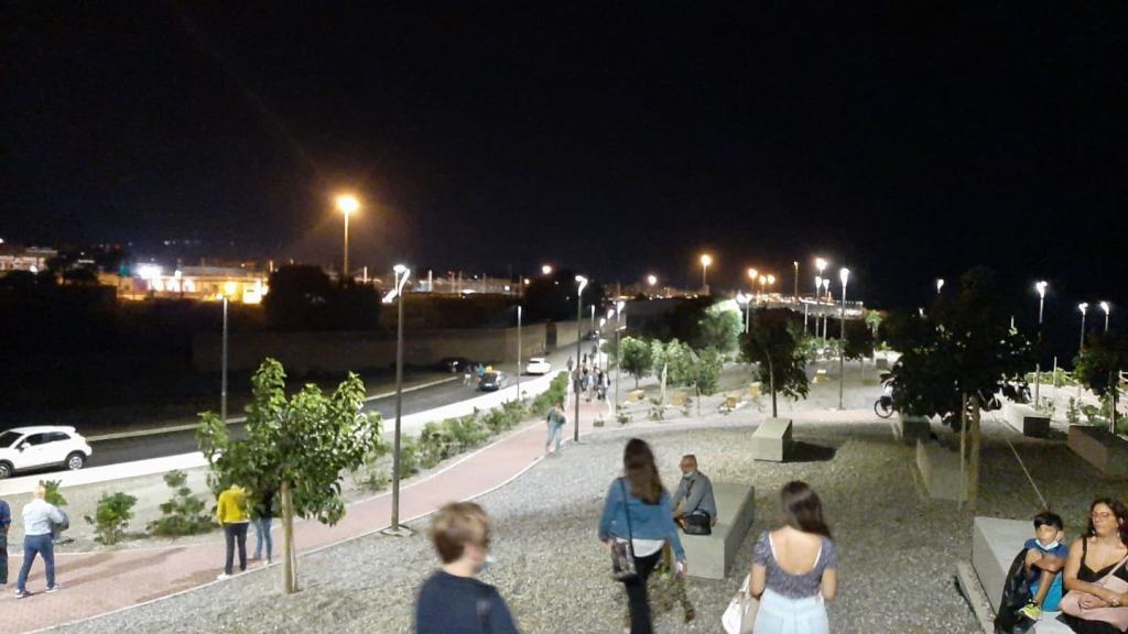 Luci accese sul Parco Lineare Sud. Falcomatà a CityNow: ‘Reggio città di mare prende forma’