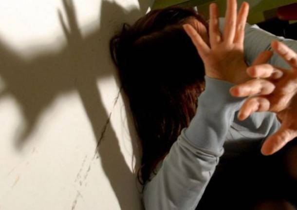 Reggio, arrestato 42 enne per maltrattamenti in famiglia