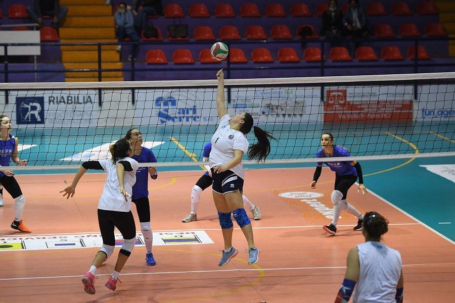La Volley Reghion batte il Palmi in amichevole. Attesa per il Palacalafiore
