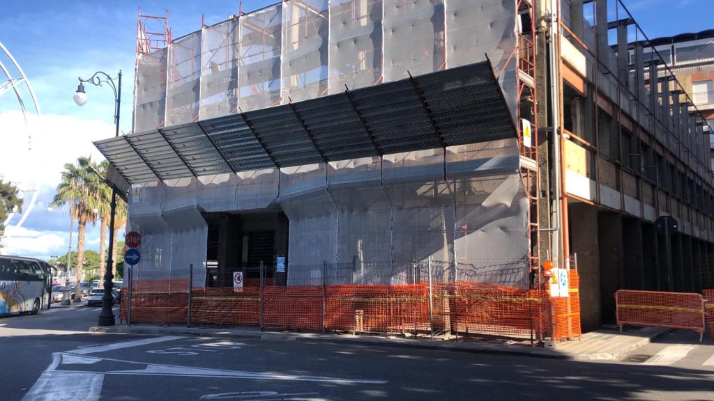 Reggio, lavori in corso per il nuovo volto del Roof Garden – FOTO