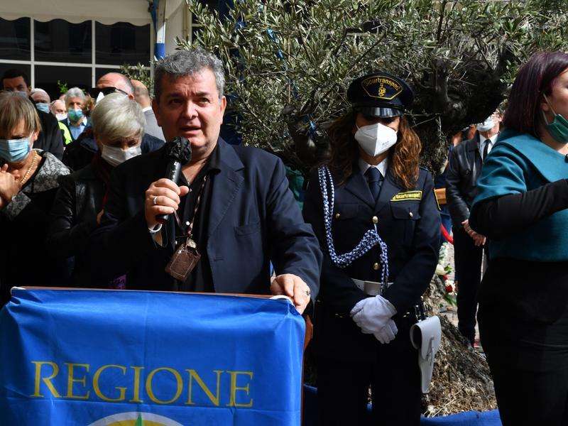 La Giunta saluta Jole Santelli: ‘Porteremo avanti il tuo sogno’