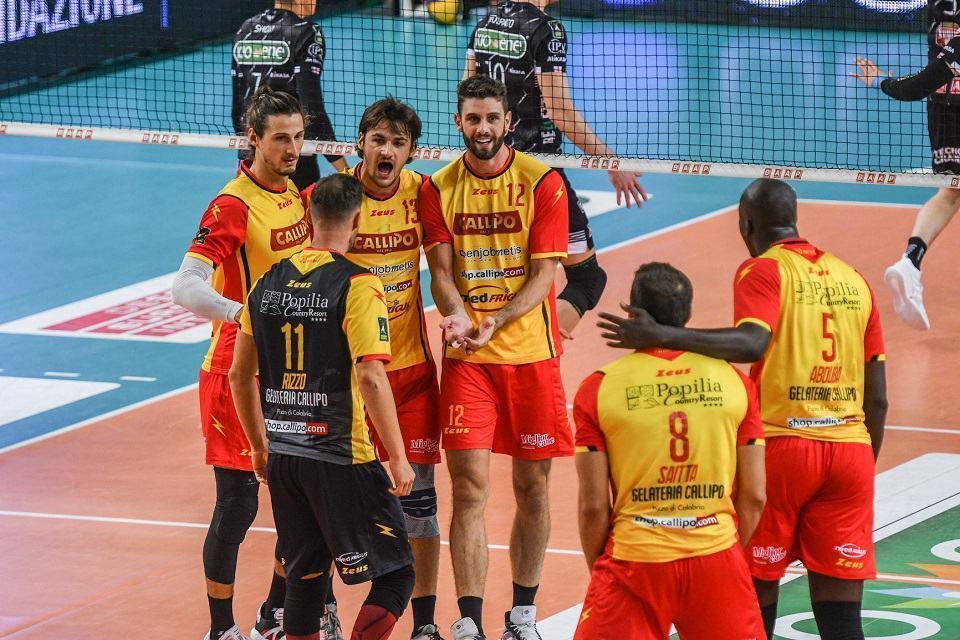 Volley: secondo vittoria consecutiva per la Tonno Callipo