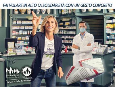 Martina Colombari Farmacia