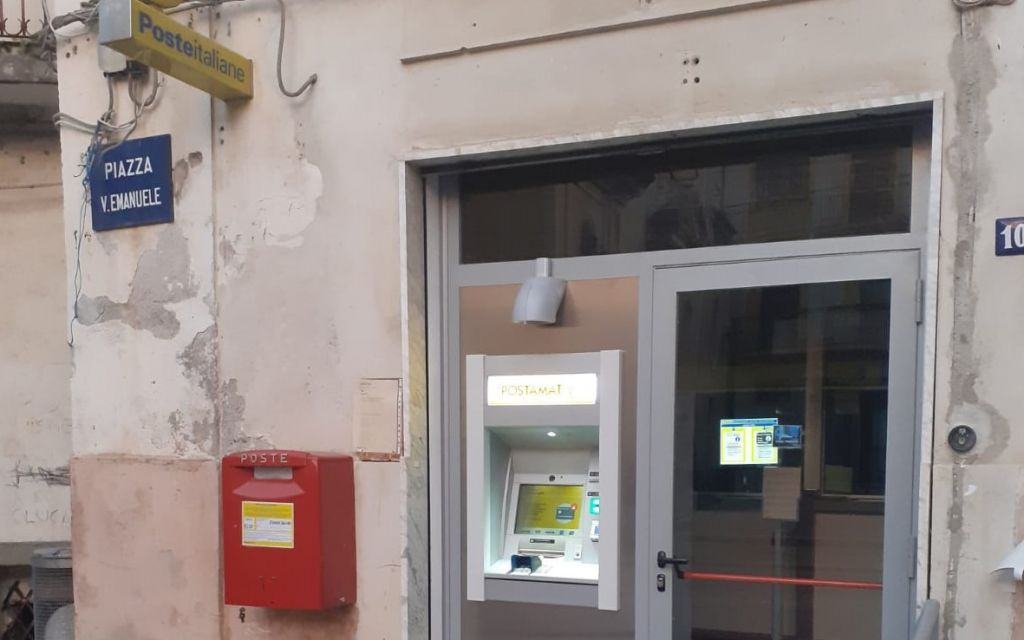 Postamat Martone