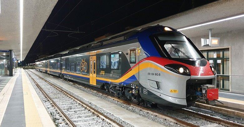 trenitalia treno pop