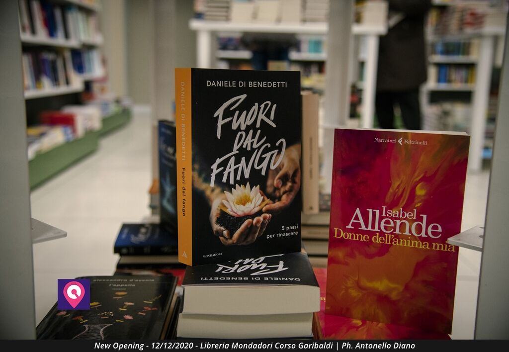 Apertura Mondadori Libreria (38)