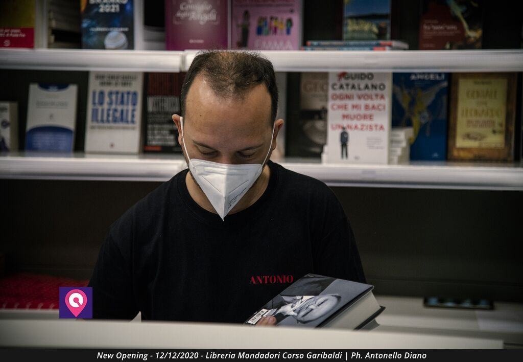 Apertura Mondadori Libreria (40)
