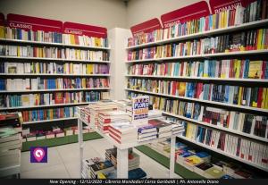 Apertura Mondadori Libreria (42)