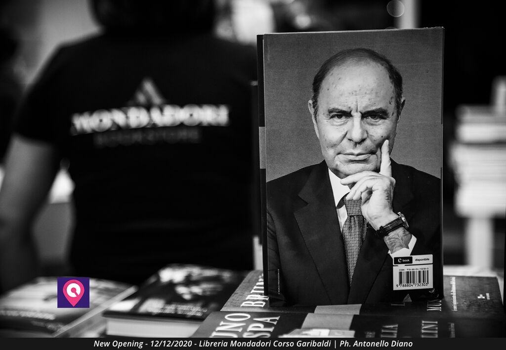 Apertura Mondadori Libreria (47)