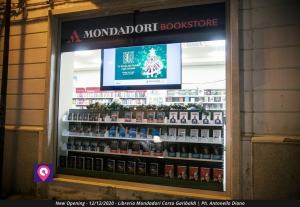 Apertura Mondadori Libreria (50)