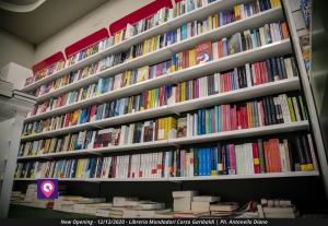 Apertura Mondadori Libreria (72)