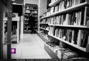 Apertura Mondadori Libreria (83)