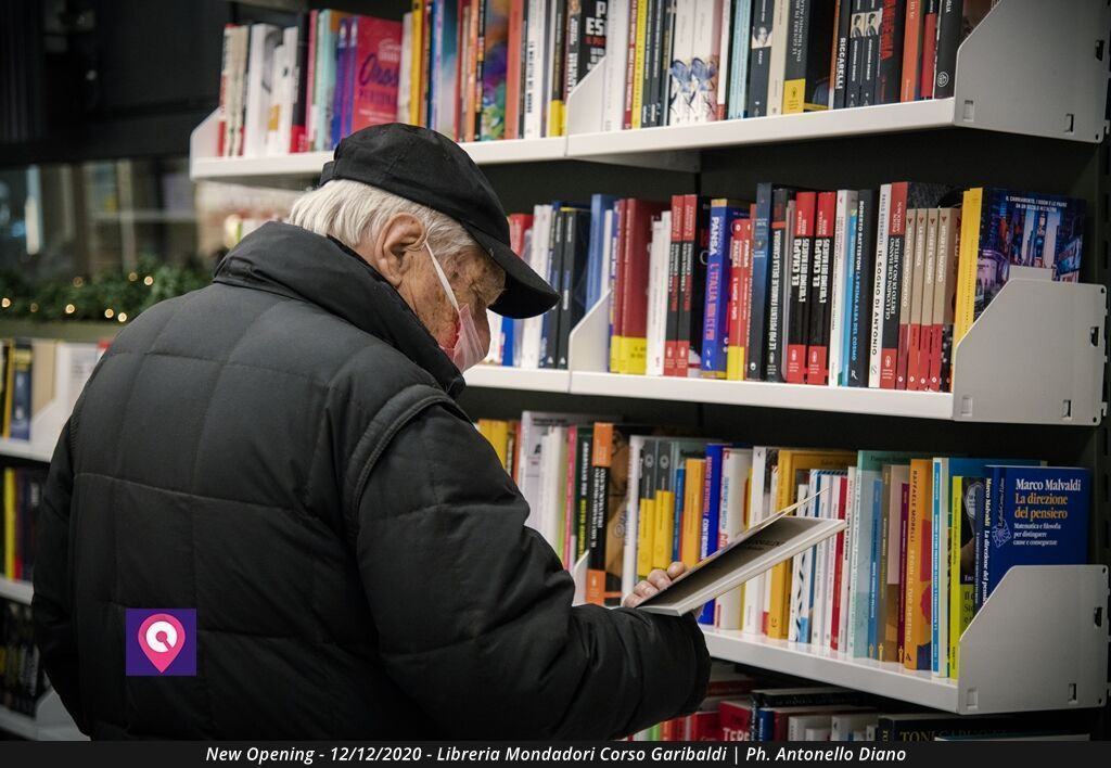 Apertura Mondadori Libreria (86)
