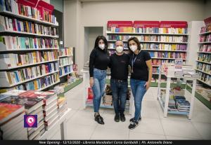 Apertura Mondadori Libreria (98)