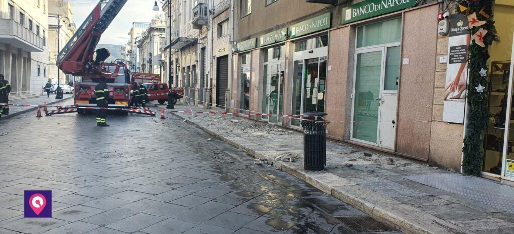 Caduta Cornicioni Corso Garibaldi 1