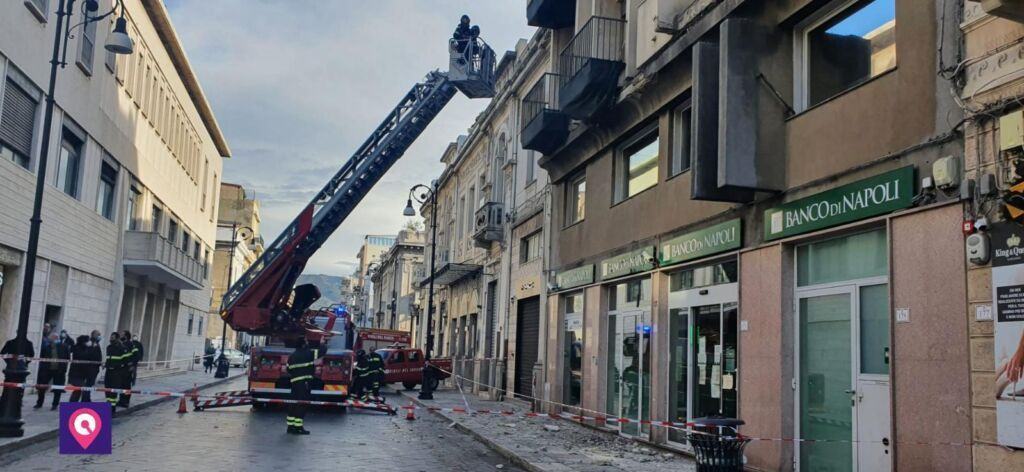 Caduta Cornicioni Corso Garibaldi 2