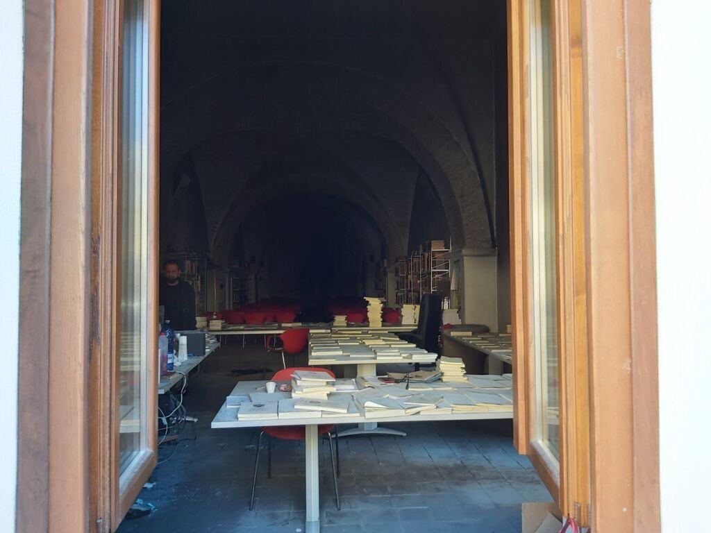 Biblioteca Locri (7)