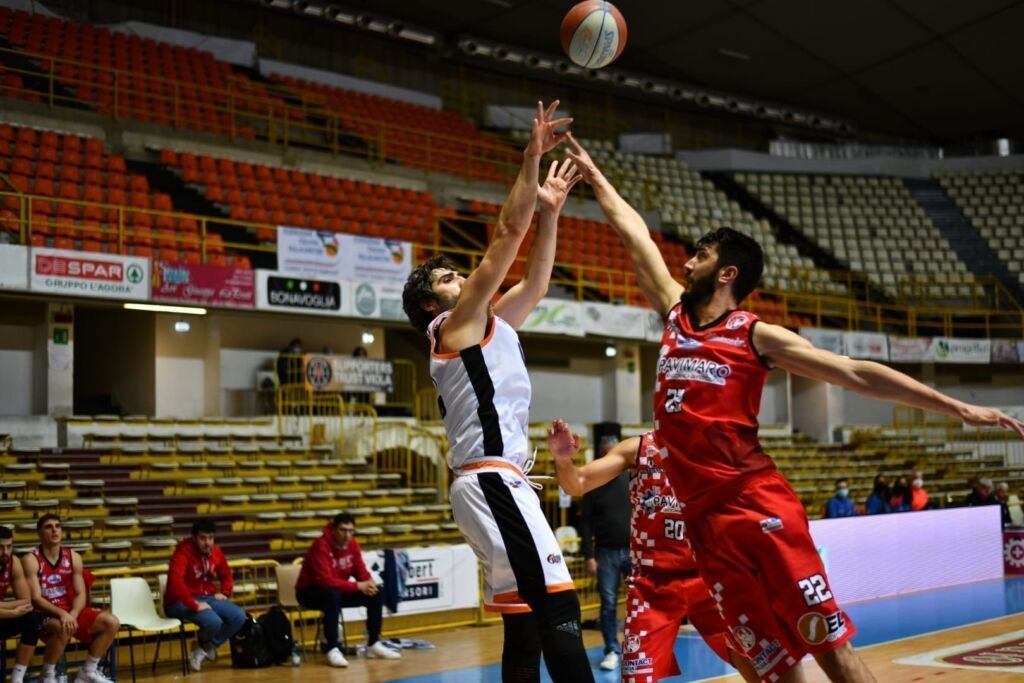 Pallacanestro Viola Pallacanestro Molfetta