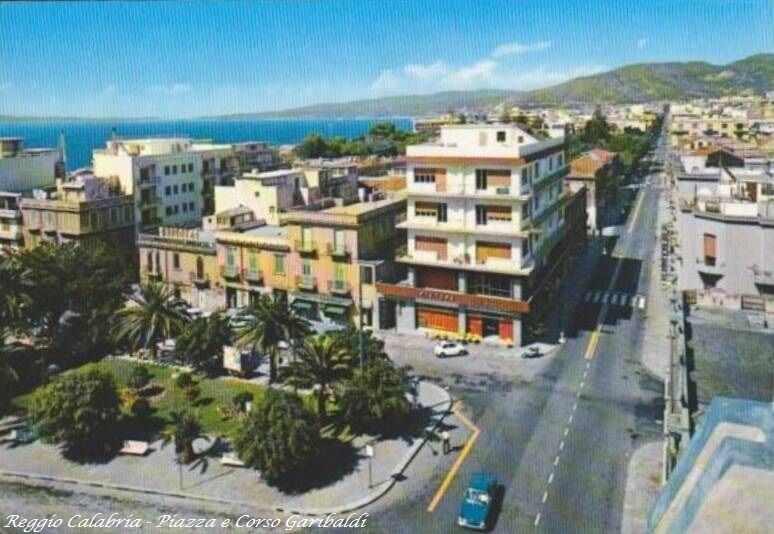 Piazza Garibaldi Vecchia