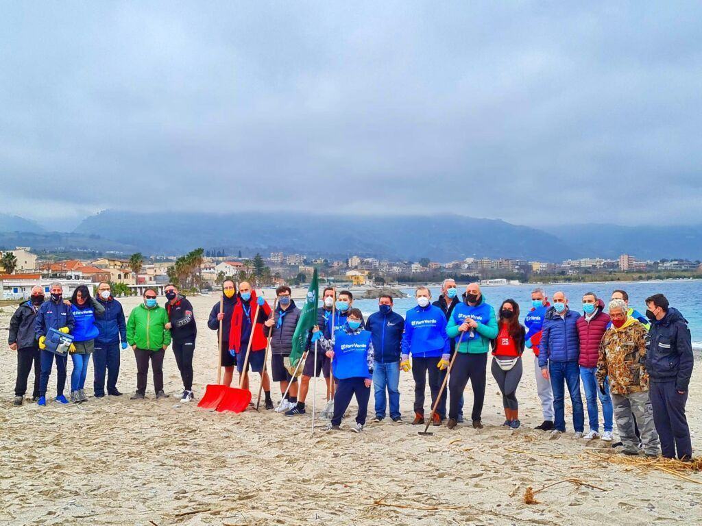 Pulizia Spiaggia 1