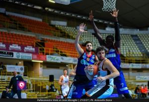 Viola Bisceglie (70)