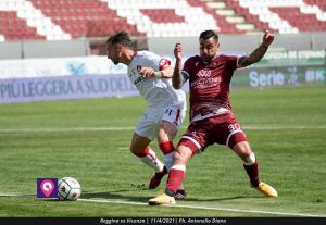 Reggina Montalto tira