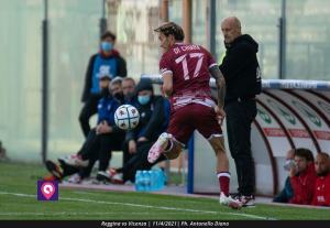 Reggina Di Chiara spalle