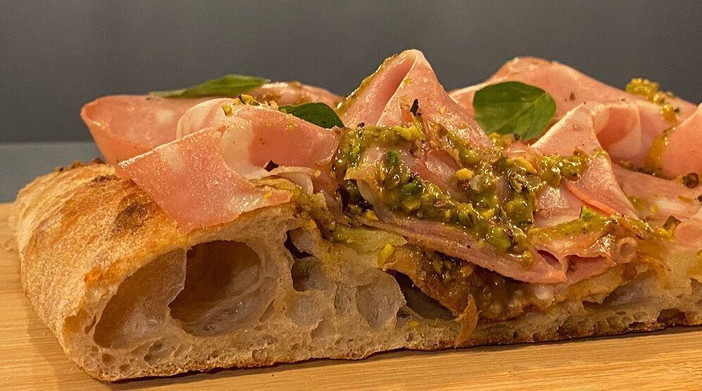 Pinsa Mortadella