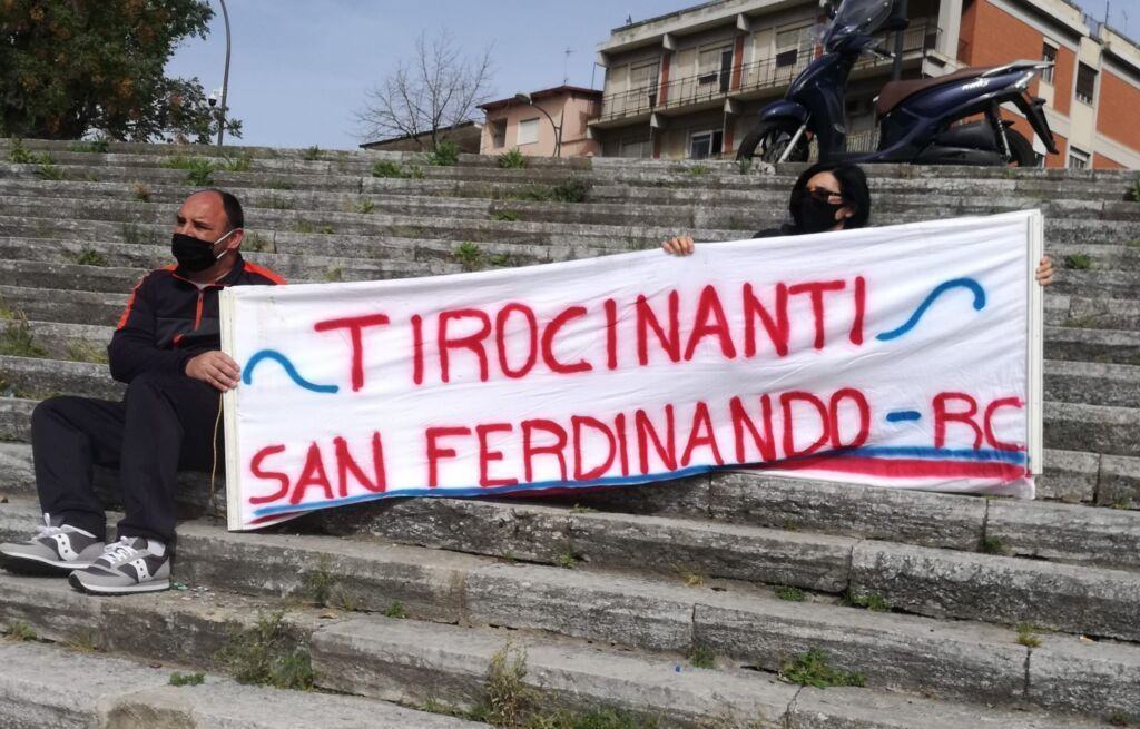 Tirocinanti Piazza Del Popolo Reggio Calabria 4