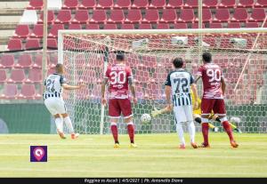 Reggina Ascoli (69)