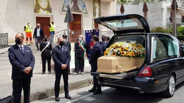 Funerale Serena Cosentino Strage Stresa Mottarone Diamante