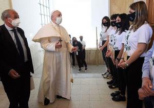 Papa Francesco Studenti Liceo Volta
