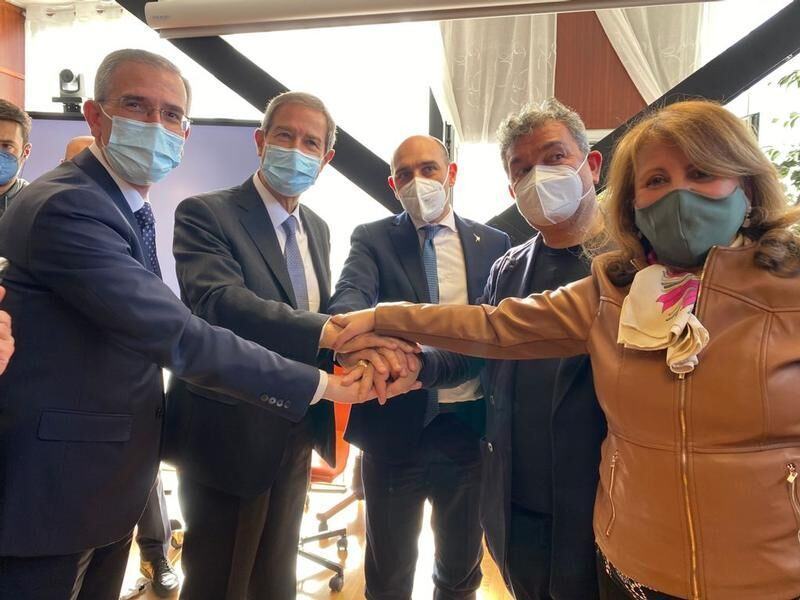 Riunione Ponte Stretto Messina Musumeci Spirli Morelli