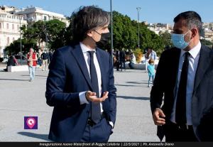 Sindaco Giuseppe Falcomata Presidente Anci Antonio Decaro Inaugurazione Waterfront Reggio Calabria (2)